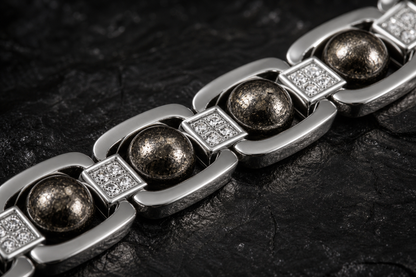 Metal Raw Pyrite Bracelet – Wealth, Confidence, and Financial Growth