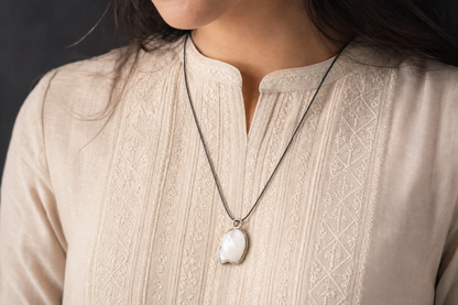 Machh Mani Heart Shape Pendant