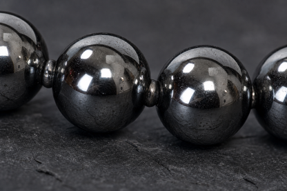 Hematite Bracelet – Grounding, Stability, and Focus