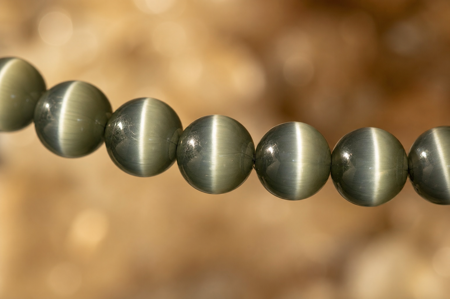 Cat’s Eye Bracelet – Intuition, Detachment, and Spirituality